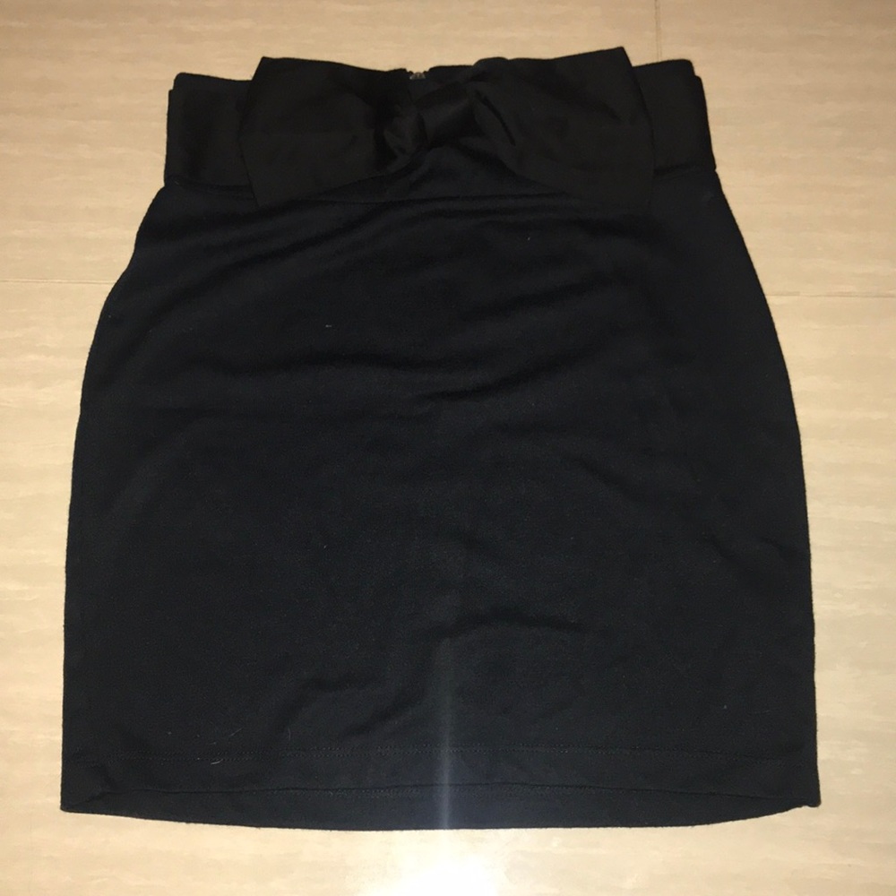 Black Skirt